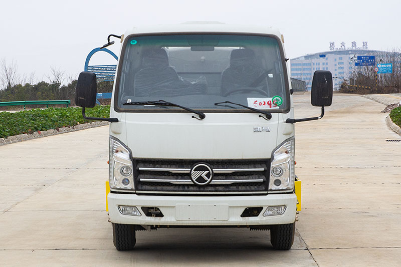 凯马3方蓝牌洒水车