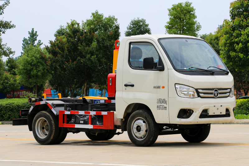 （蓝牌）福田祥菱钩臂垃圾车（3方）