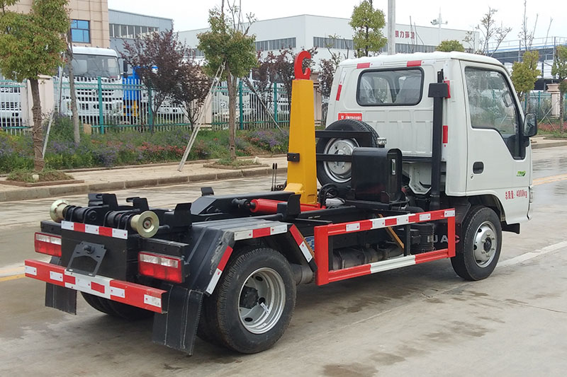 （蓝牌）江淮康铃X1钩臂垃圾车（后双轮）（3方）