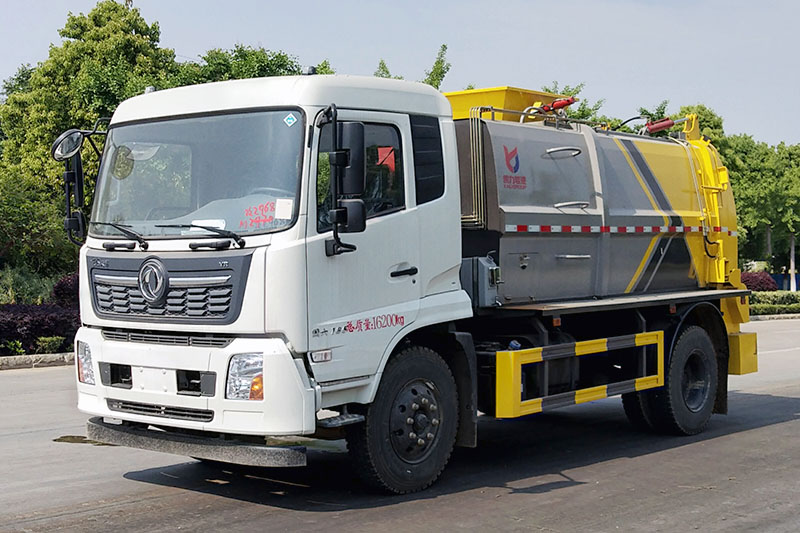 东风天锦餐厨垃圾车（厢式）（9.5方）