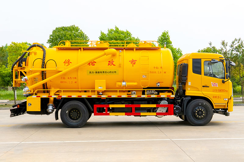 东风天锦清洗吸污车