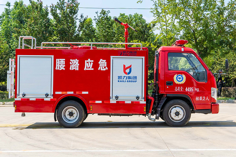 福田-小卡之星2-2方消防洒水车