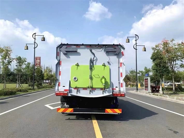 东风12吨纯电动洗扫车