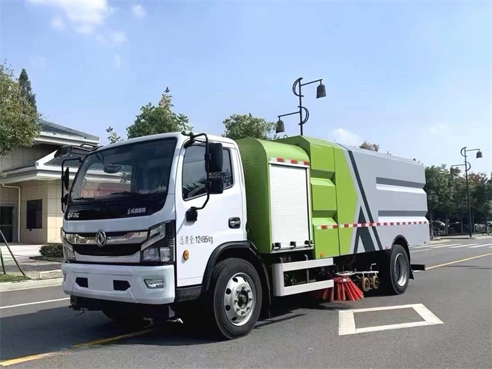 东风12吨纯电动洗扫车