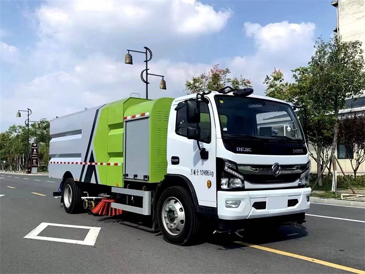 东风12吨纯电动洗扫车
