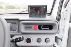 202505289180.png 驾驶室.png