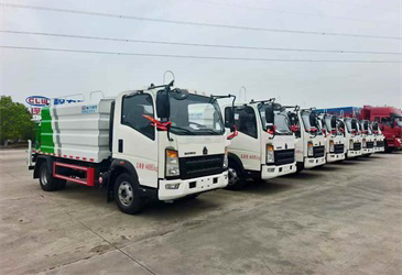 2025.5重汽豪沃蓝牌7方洒水车【批量发车】