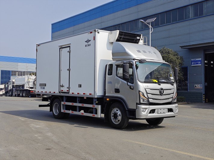 5.1米福田欧航A小黄牌220马力冷藏车