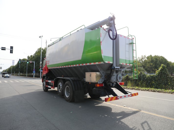 陕汽轩德X9提升桥散装饲料运输车
