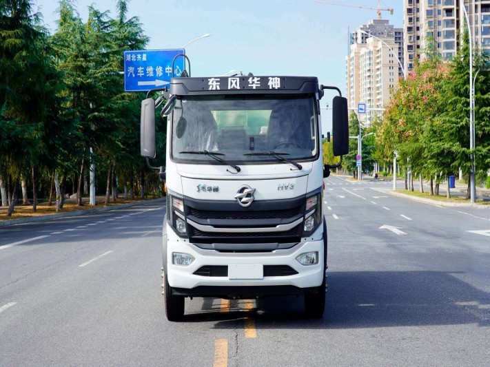 总质量9吨东风华神纯电动挂桶垃圾清运车