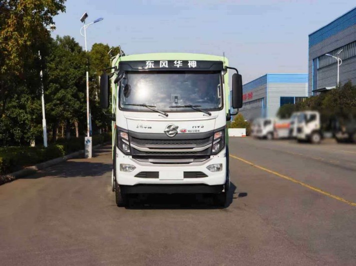 东风华神14吨纯电动洗扫车